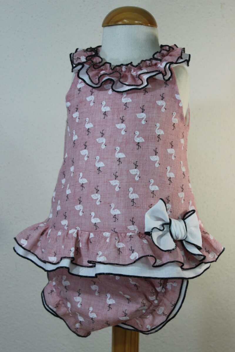 Rochie roz cu chilotei flamingo Basmarti