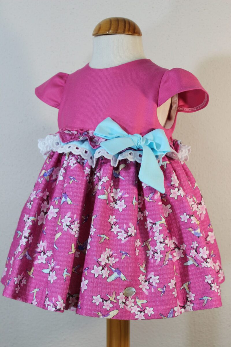 Rochie roz cu floricele si funda turcoaz Basmarti