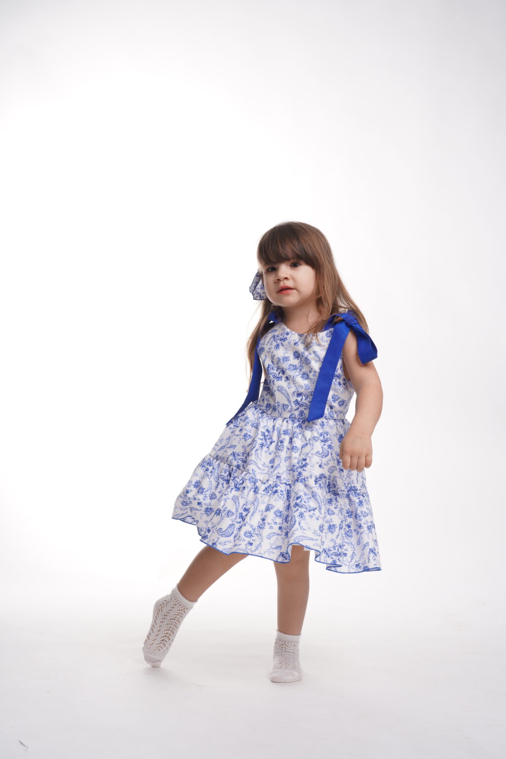 Rochita Blue-White cu bretele, Little Rose