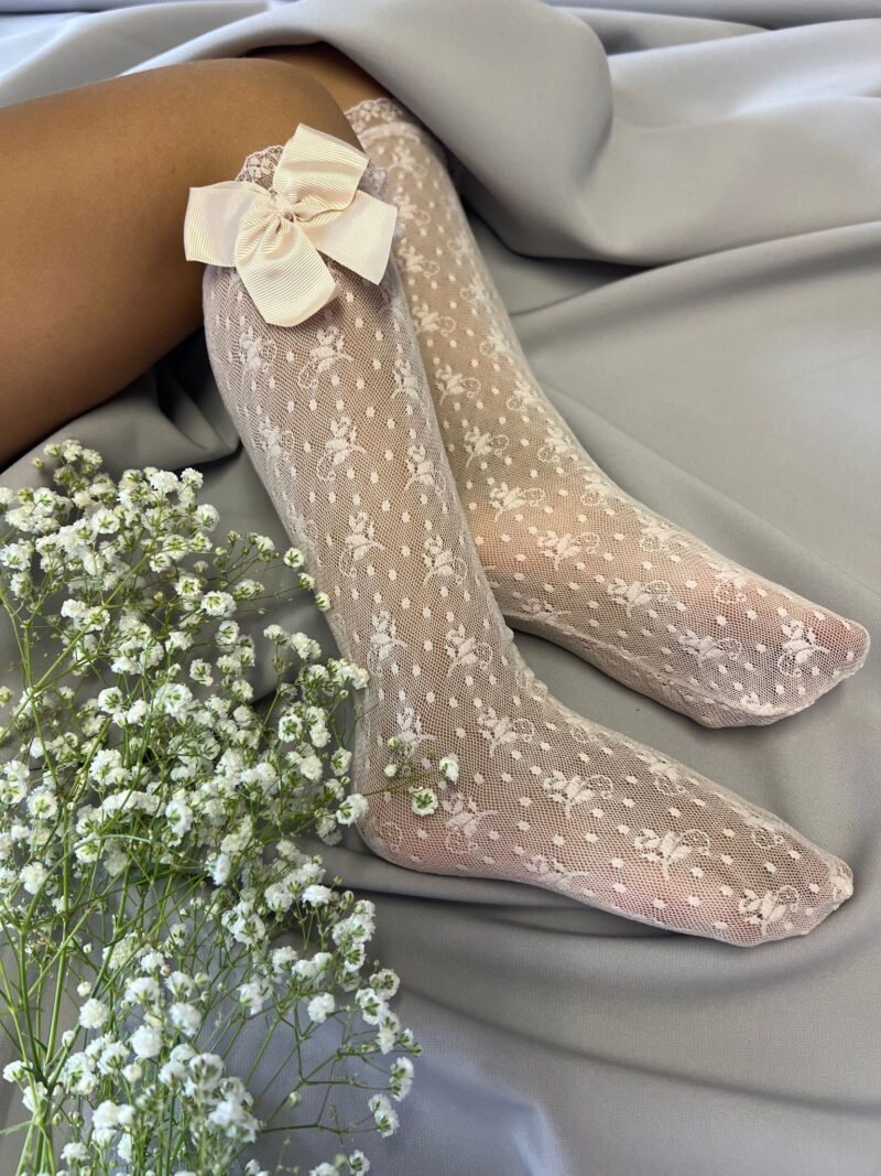 Sosete nude,lungi,din dantela cu funda din satin,Condor