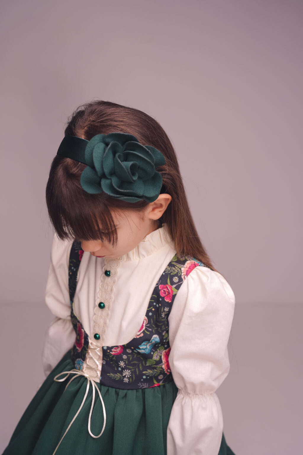 Rochita Vintage Flowers