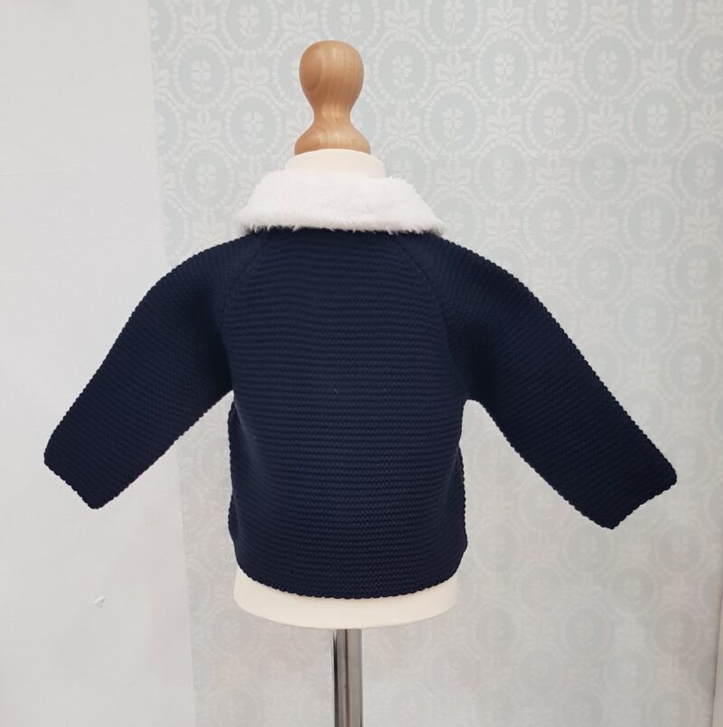 Jacheta pentru baieti tricotata de culoare bleumarin
